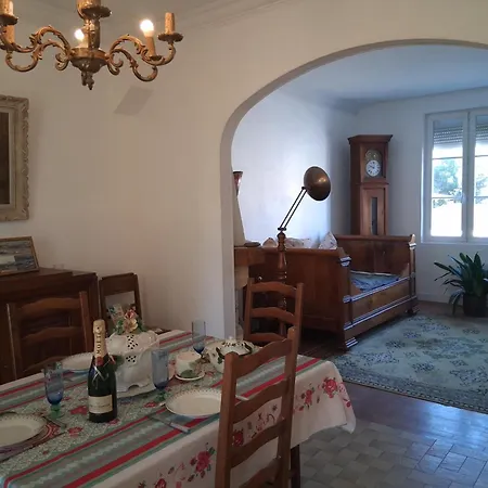 There Is A Legend In Le Mans- 24h Du Mans * Le Mans